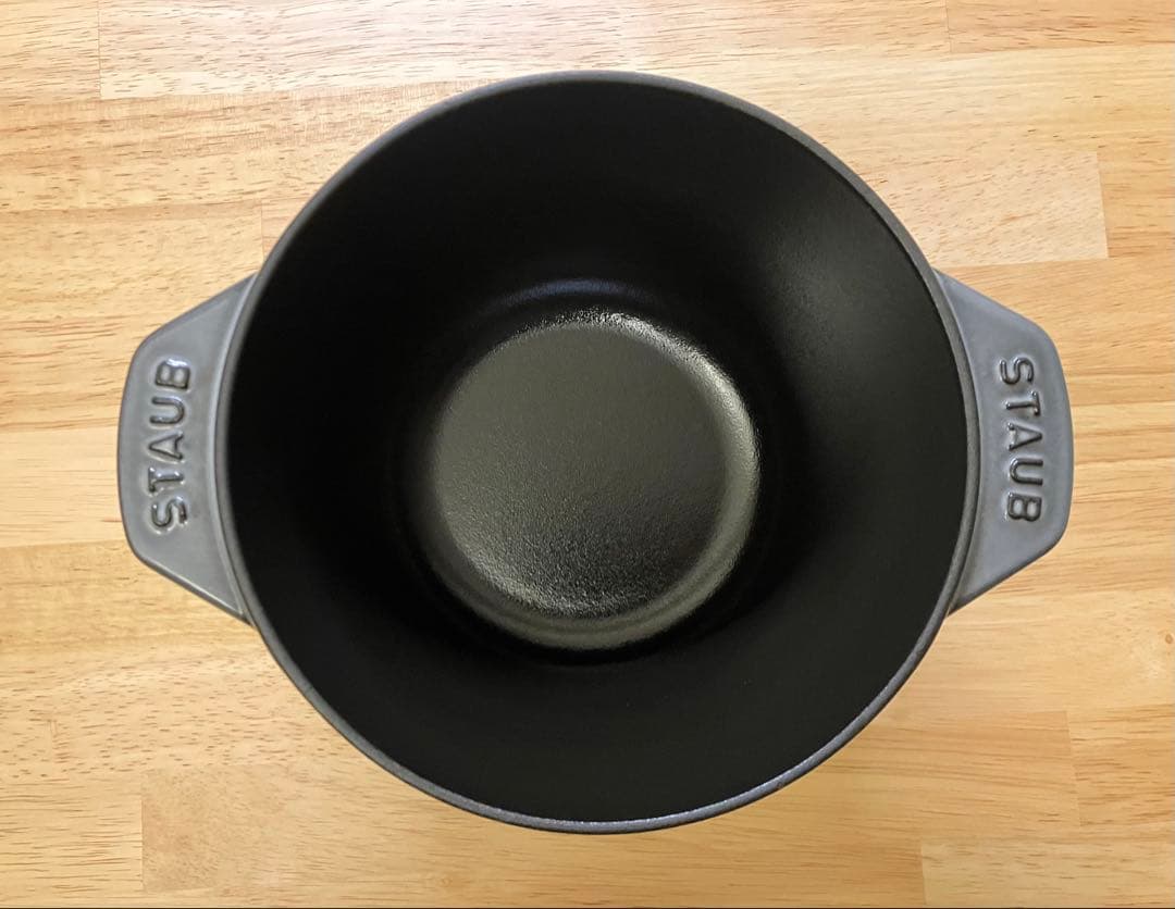 ストウブ ラ ココット デ ゴハン M 16cm グレー