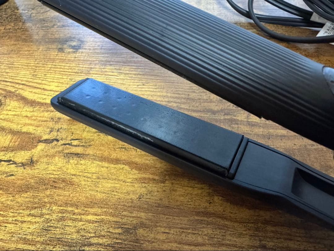 リファ　ストレートアイロン　PRO