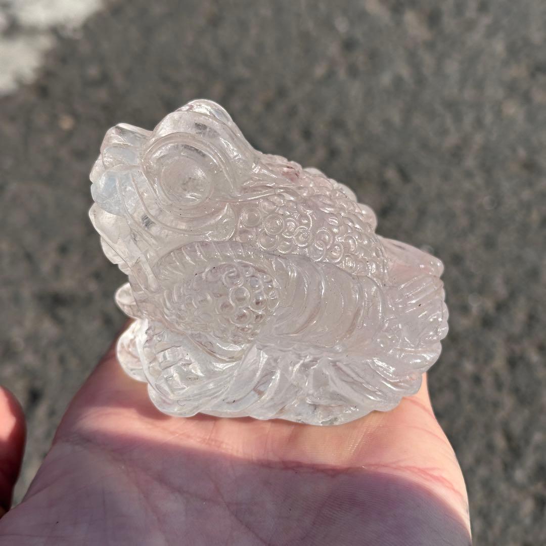 天然石水晶の銭蛙　置物　ご購入前に在庫確認必要G.280