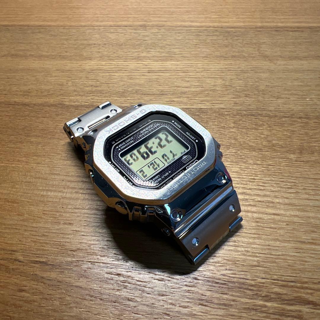 GSHOCK フルメタル（GMW-B5000D-1JF）