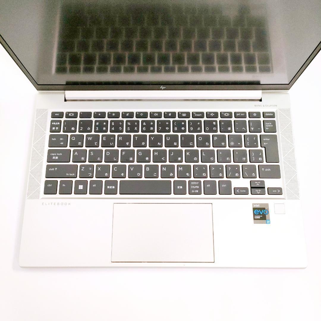 第11世代i7✨️16GB/SSD512G/小型/カメラ付きノートパソコン/HP