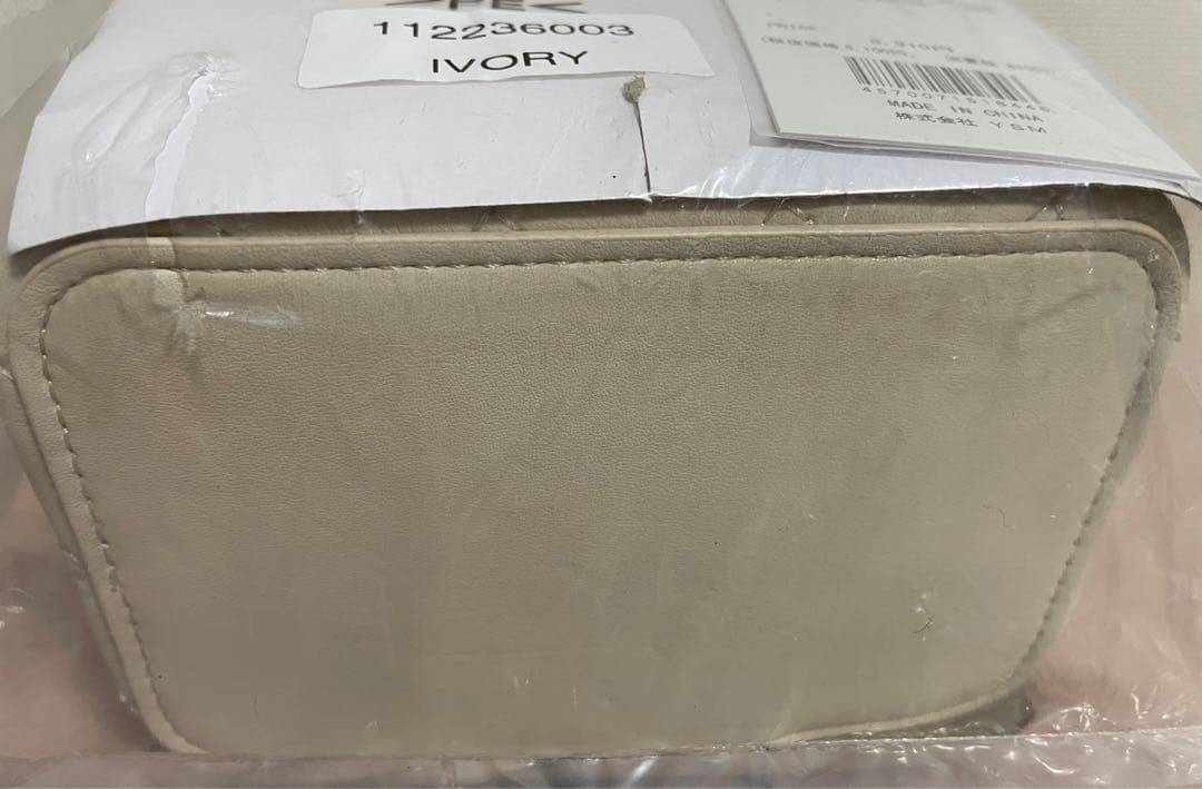 【新品未使用】Darich キルティングスクエアミニバッグ ゴールドパーツ