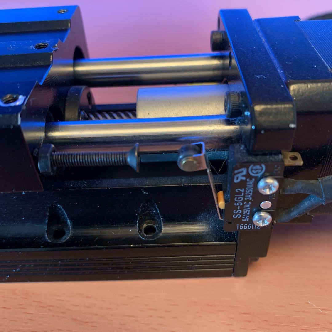 一軸アクチュエータ(モーターとスイッチ付き)