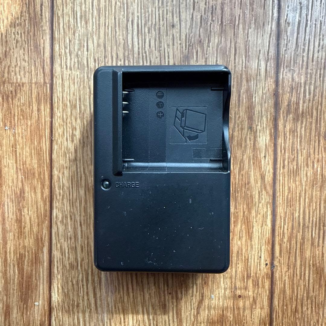 RICOH GR DIGITAL II. 動作確認済み