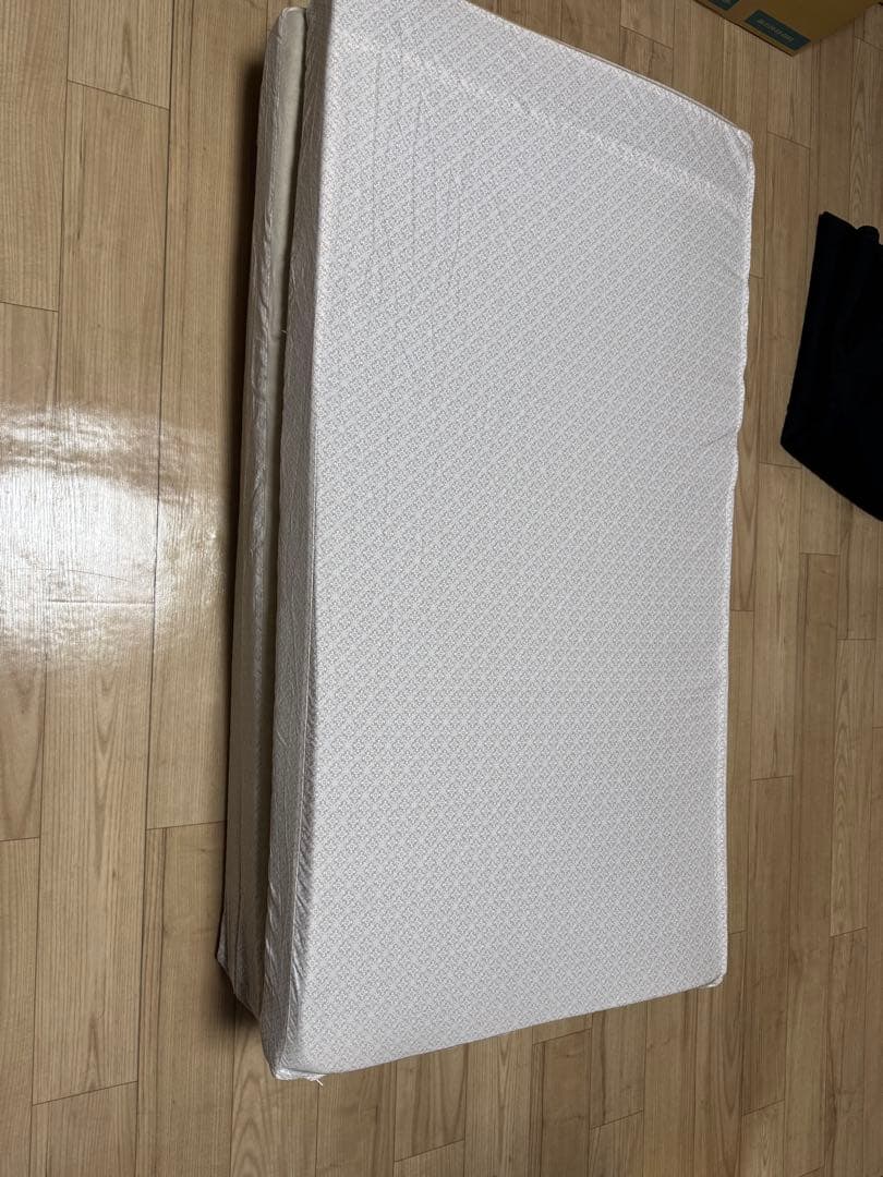 西川&free 整圧マットレス セミダブル＋おまけ