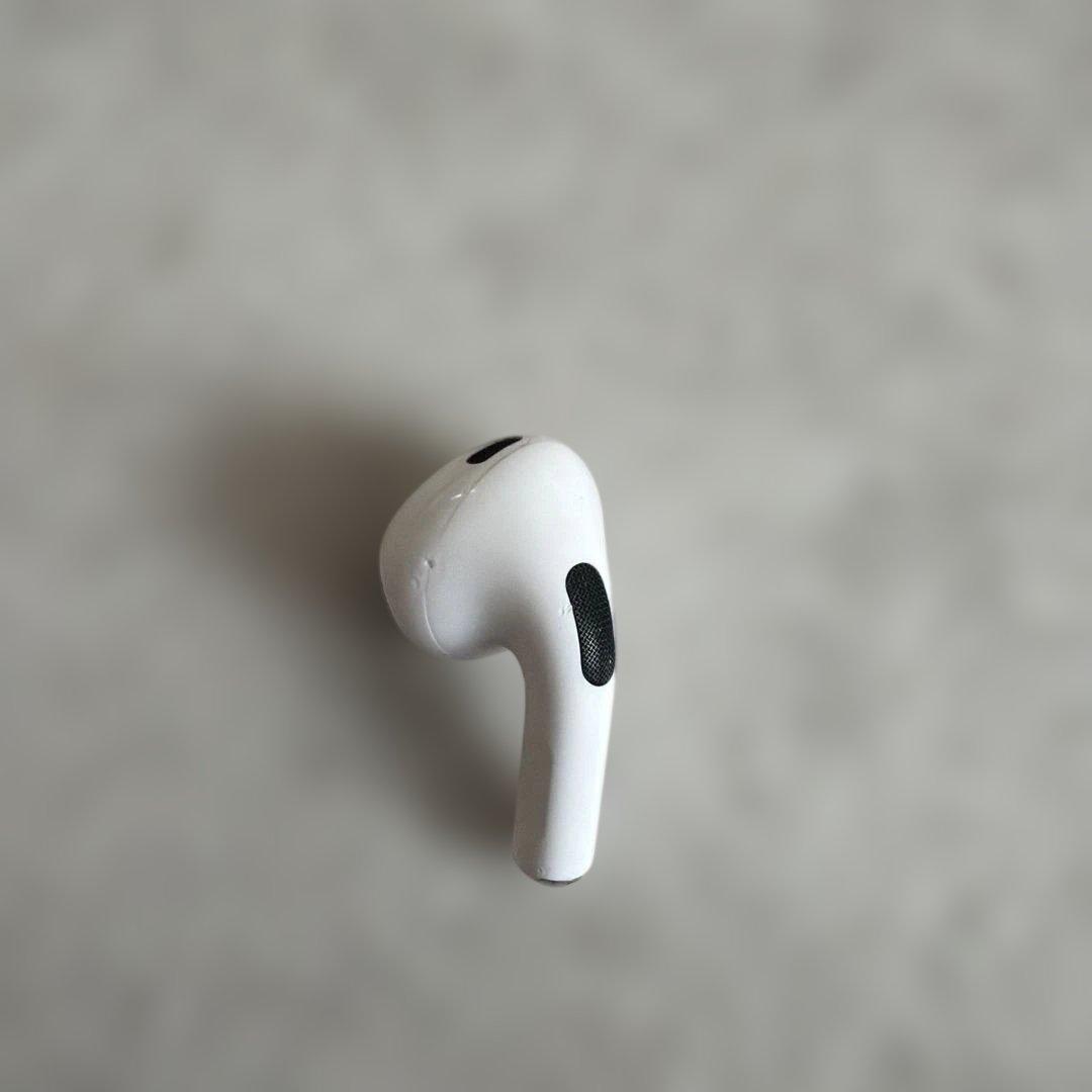 H*u様 Airpods Pro 2 第二世代 アップル イヤホン air po