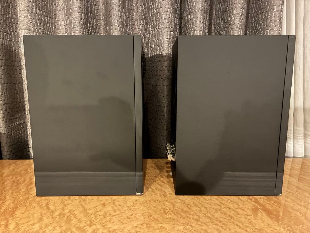 Bowers & Wilkins 607 S3 ブラック スピーカー B&W