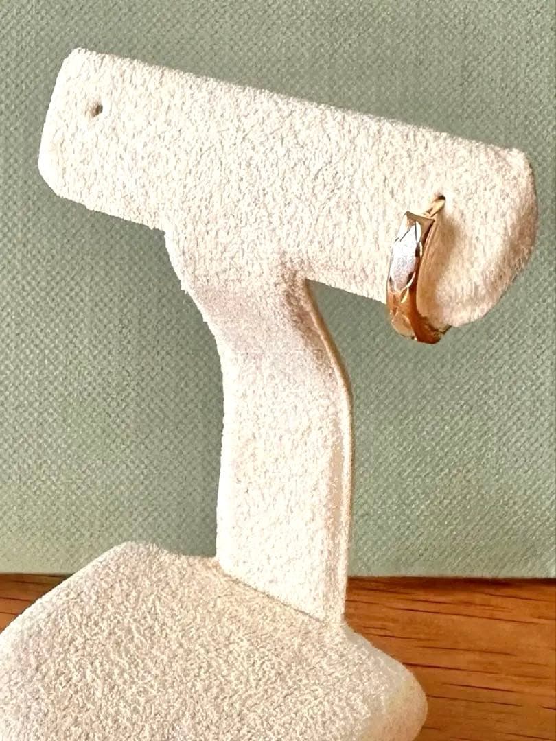 みー様　K14刻印あり 上品フープピアス片耳用14金