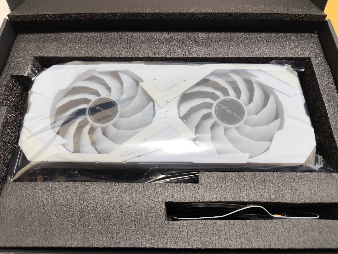 玄人志向 RTX3060Ti搭載 8GB グラフィックスボード ホワイト