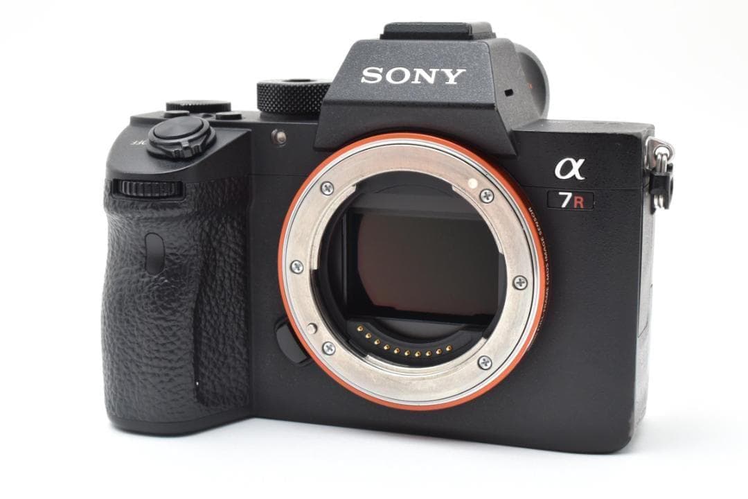 美品 SONY ソニー α7RIII ボディ ILCE-7RM3 　M786