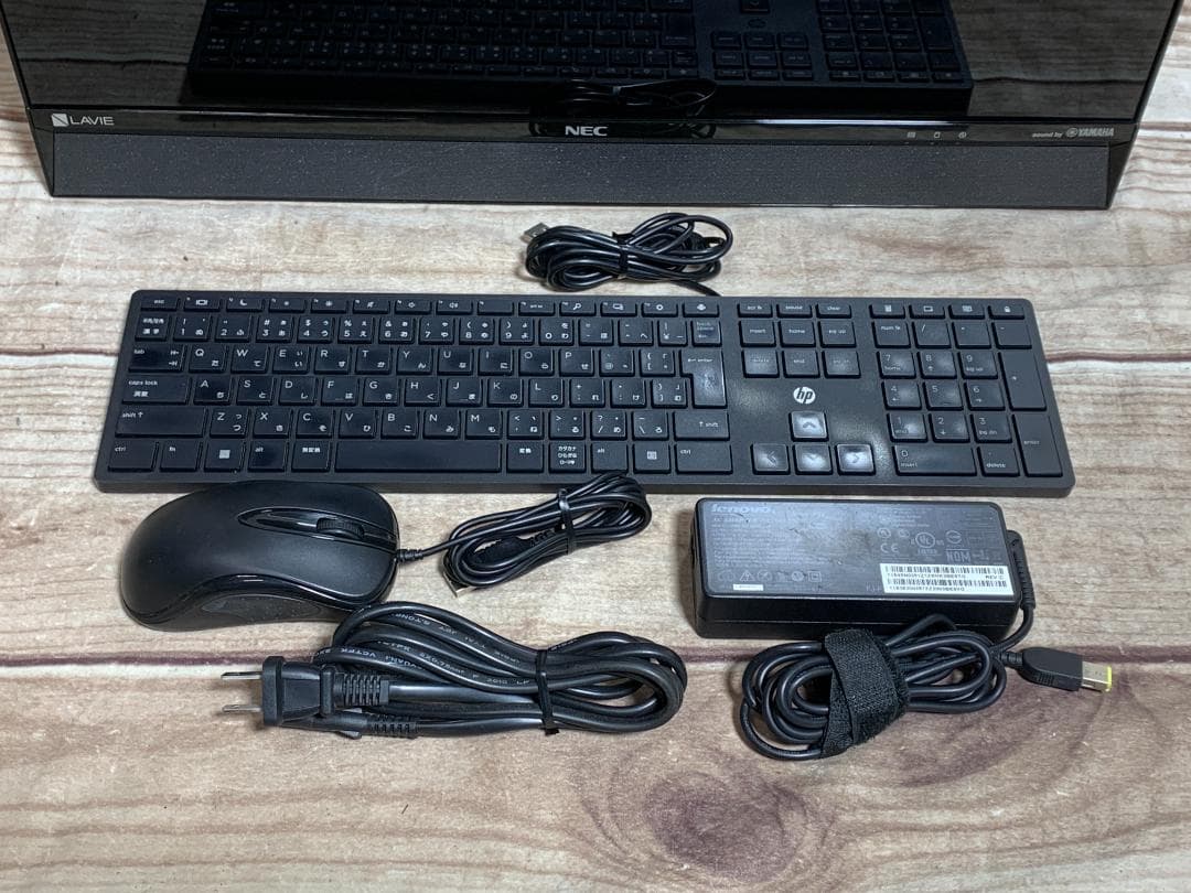 NEC テレビ/SSD/Windows11/i7/24型/ブルーレイ LAVIE