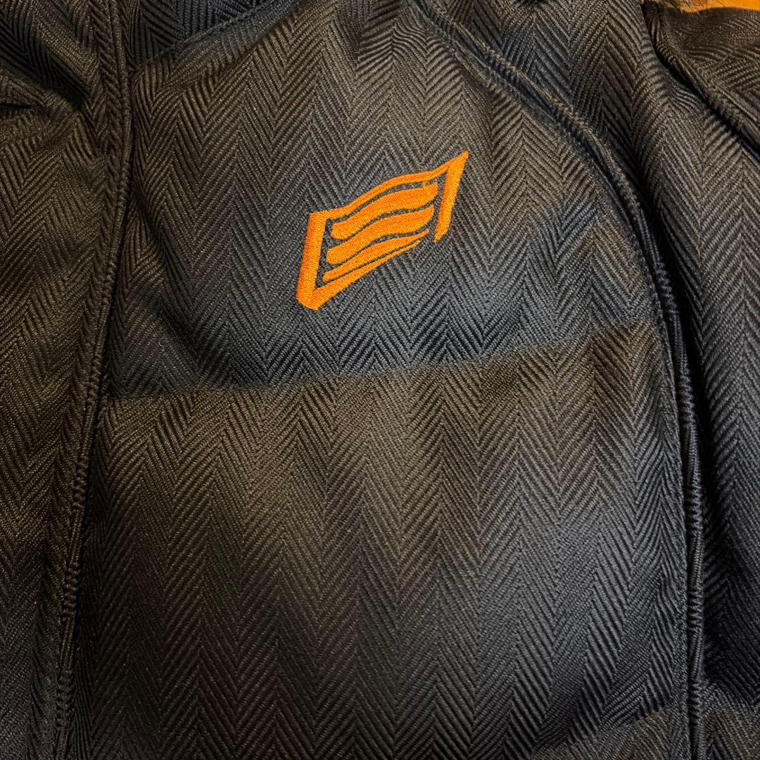 HYOD ファー、プロテクター付きジャケット　LLサイズ　黒