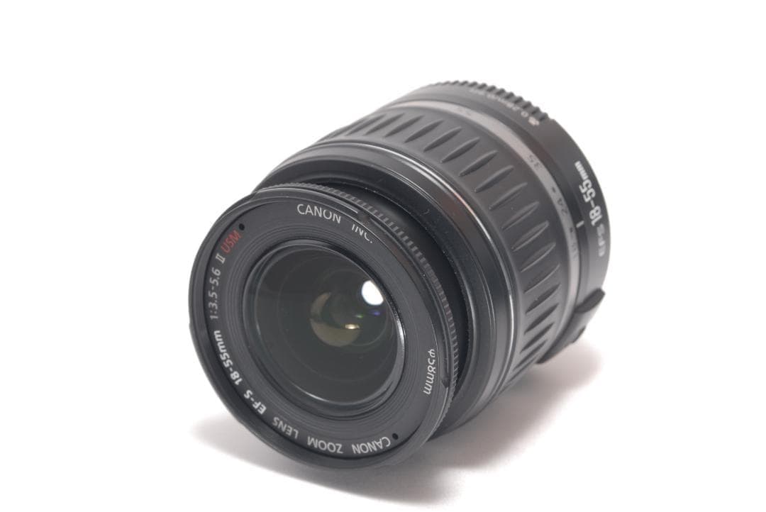 ⭐️近くも遠くもキレイに⭐️Canon Kiss X70 キャノン　デジタル一眼