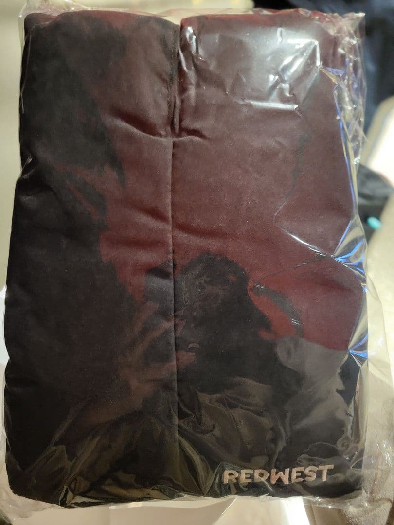 赤西仁 REDWEST アップグレード特典 クッション・マフラー 新品未開封