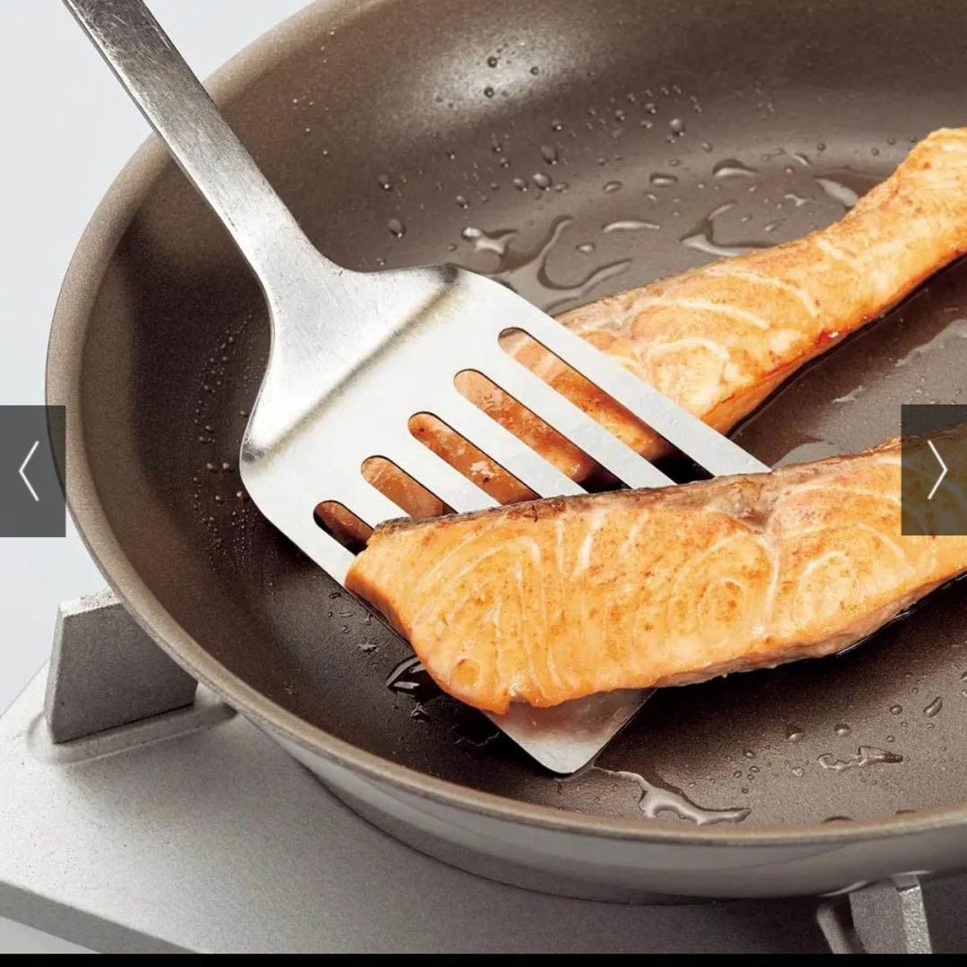 コレール　フライパン　28センチ　新品　箱付き