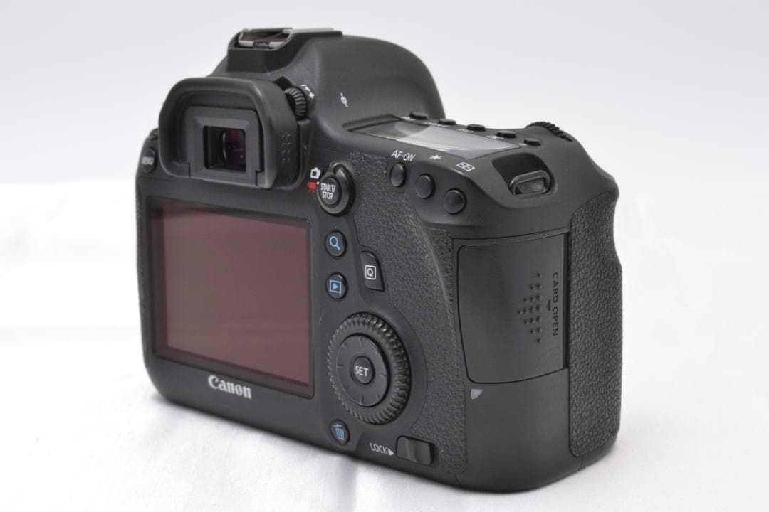 ■ 美品 ■ キャノン　Canon EOS 6D ボディ