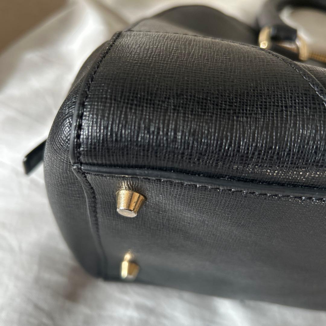 ★お値下げ★FURLA フルラ　ミニボストン　黒　ブラック　ハンドバッグ　手持ち