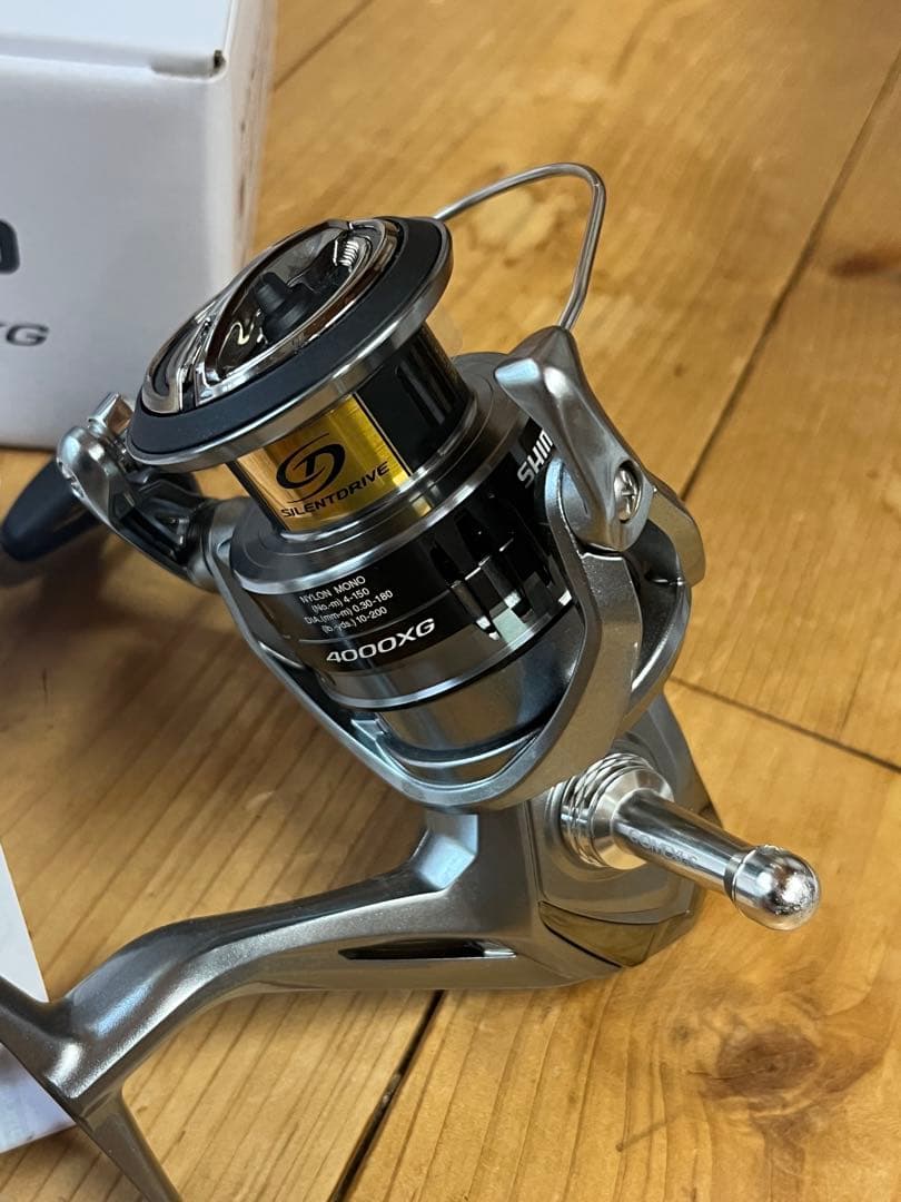 SHIMANO 21NASCI4000XG(新品) +ゴメクサス リールスタンド