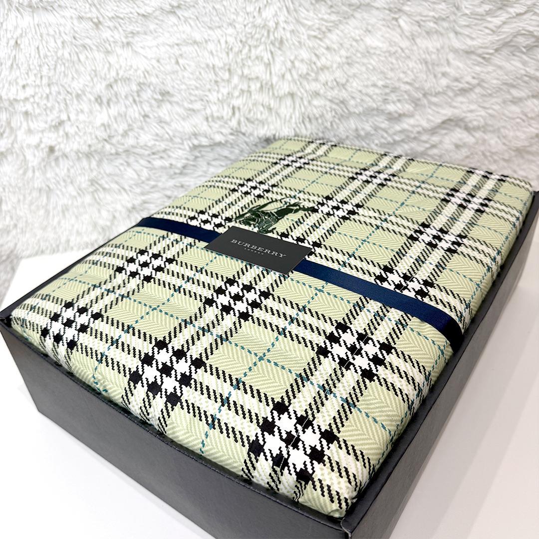 【未使用品】バーバリー 西川産業 羽毛肌掛けふとん 2色セット ノバチェック