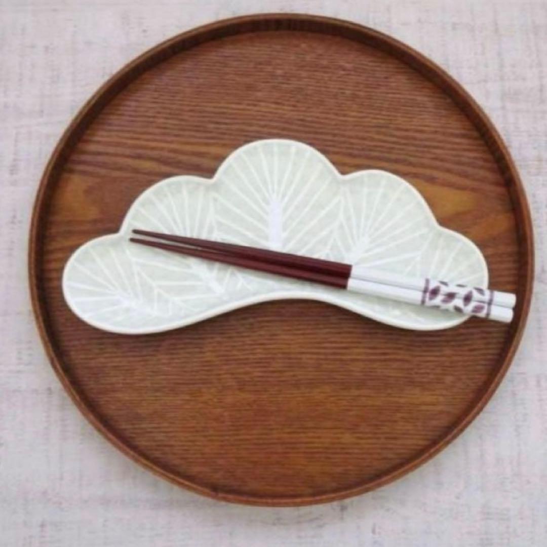 【新品】【大人気】有田焼幸楽窯　錦銀松葉形前菜皿3枚セット　縁起物