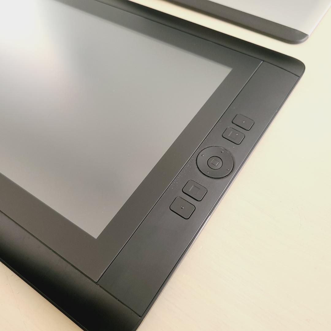 Wacom Cintiq 13HD DTK-1301/K0 液晶ペンタブレット