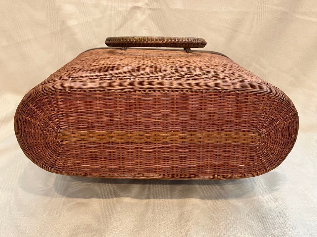 タイ王室御用達　KOMPRITプラニー工房　竹籠バック　銀座もとじ　中袋日本製