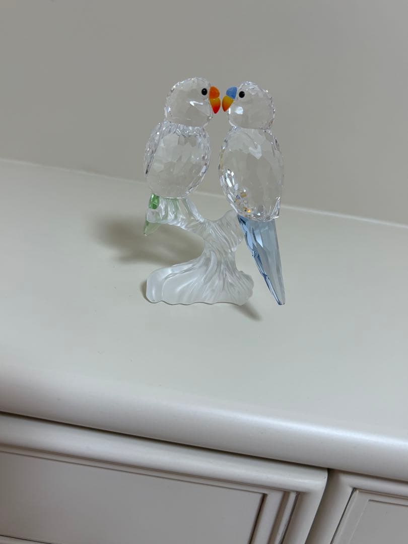 スワロフスキー　インコの置物