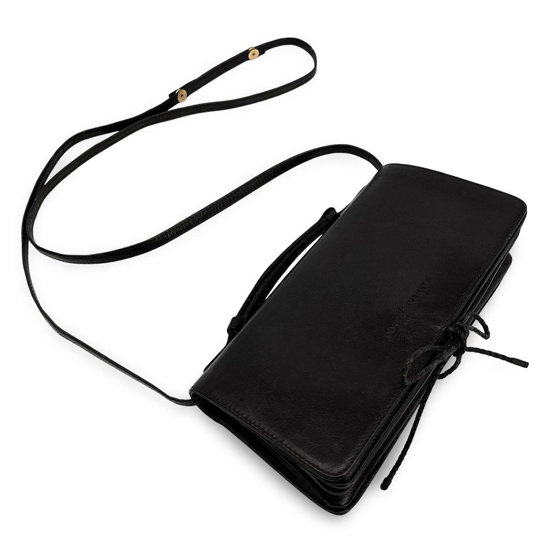 美品】ボッテガヴェネタ　ショルダーバッグ　２WAY ハンドバッグ　ロゴ　レザー