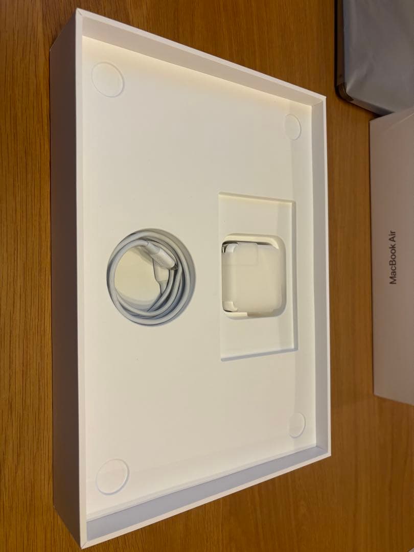 MacBook本体 mac book air m1