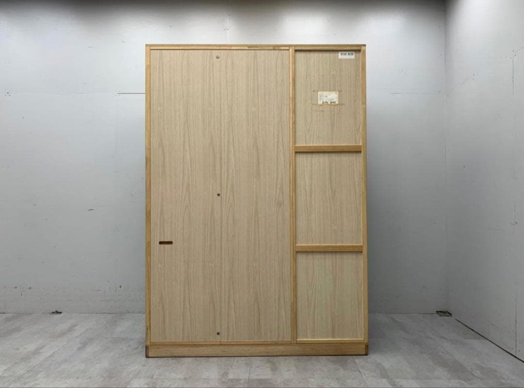 IDC大塚☆府中☆ワードローブ☆クローゼット収納☆焼き印⭐︎高級家具