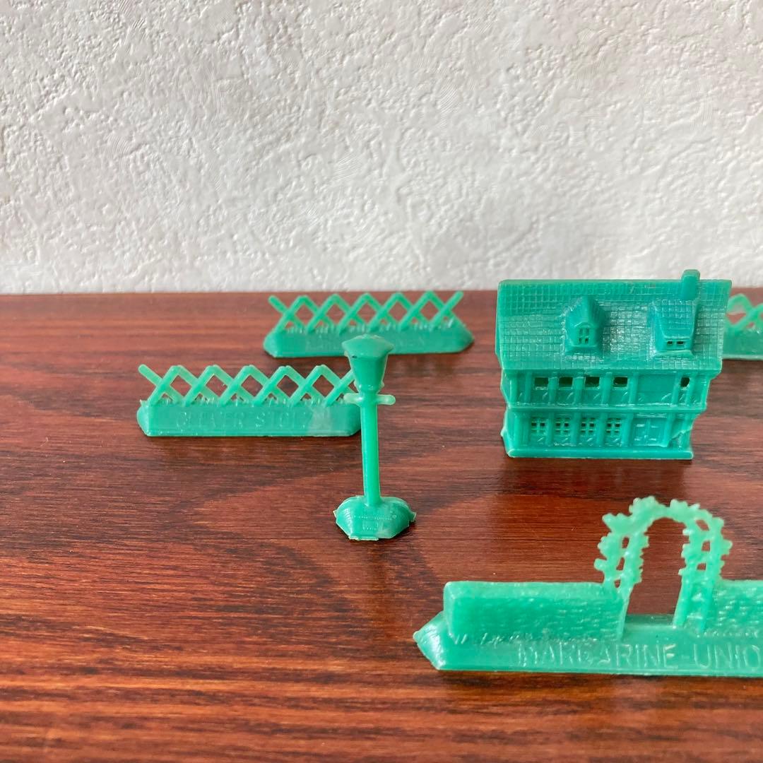 マーガリンフィギュア　ハウス　セット　ミニチュア　置物　ドイツ　ヴィンテージ