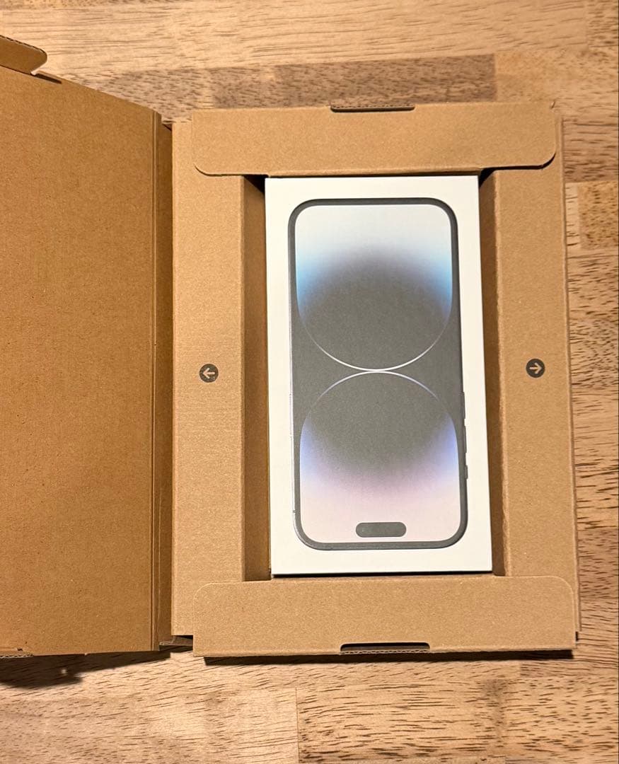 Apple iPhone 14 Pro スペースブラック 1TB 94%