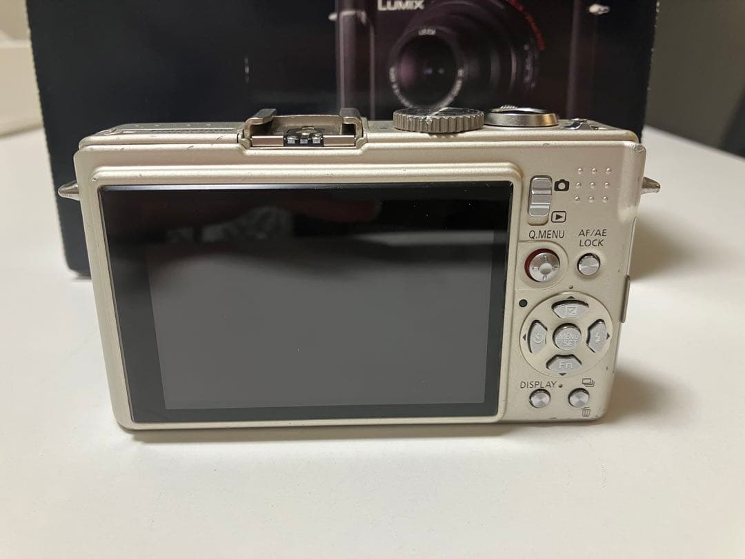 Panasonic LUMIX LX3 シルバー 本体　コンデジ【動作確認済】