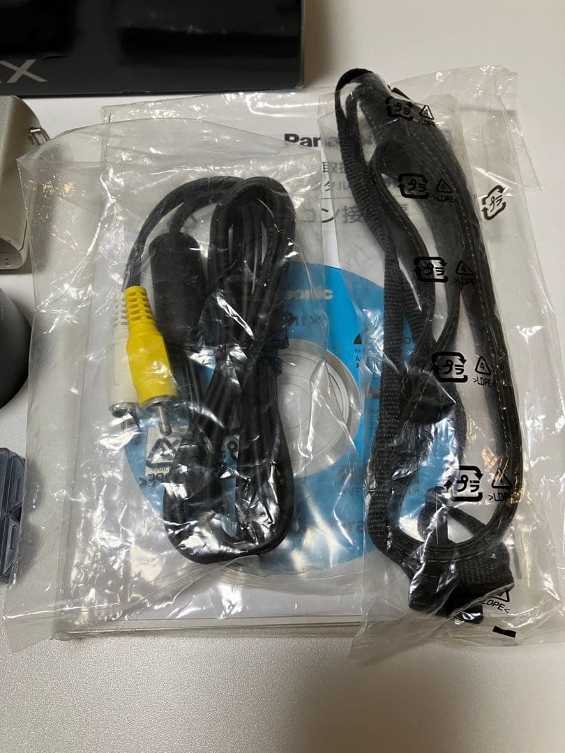 Panasonic LUMIX LX3 シルバー 本体　コンデジ【動作確認済】