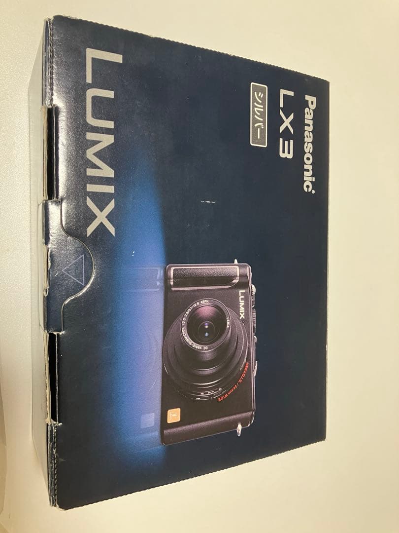 Panasonic LUMIX LX3 シルバー 本体　コンデジ【動作確認済】