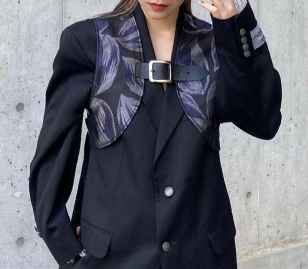 【完売品】Her Praha back crossbelted harness