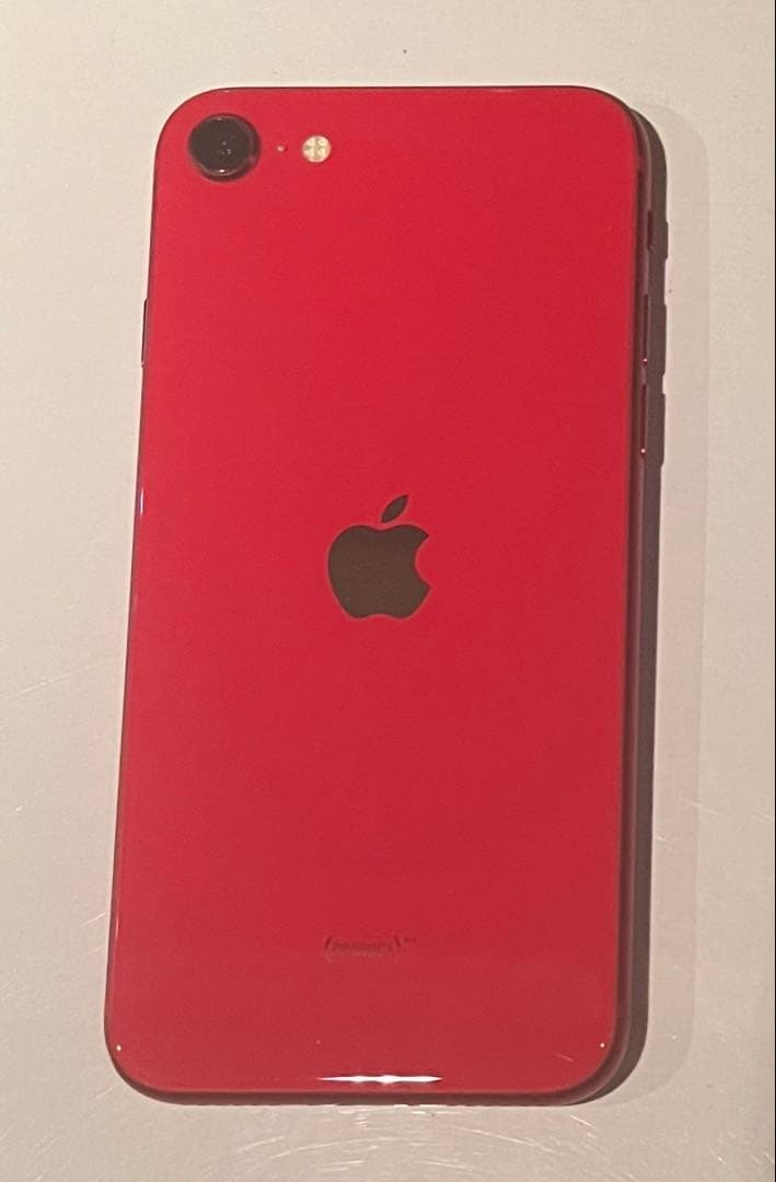 iPhone SE2 RED バッテリー100%
