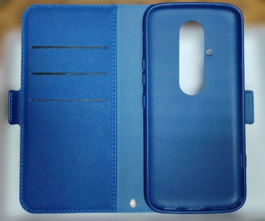 docomo らくらくスマートフォンF-53E ネイビー ケース付