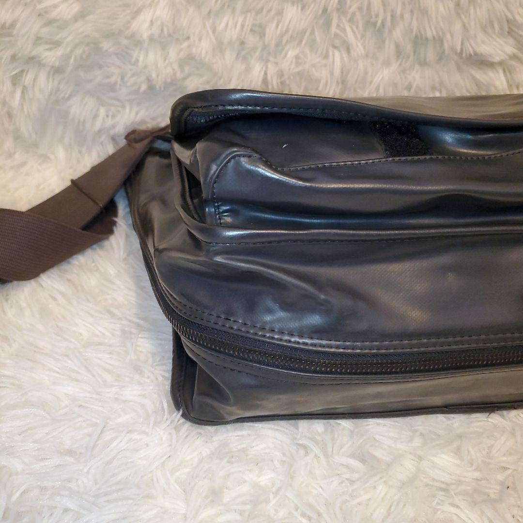 ⭐極美品⭐ラゲッジレーベル 拡張タイプ メッセンジャーバッグ 大容量 a4収納