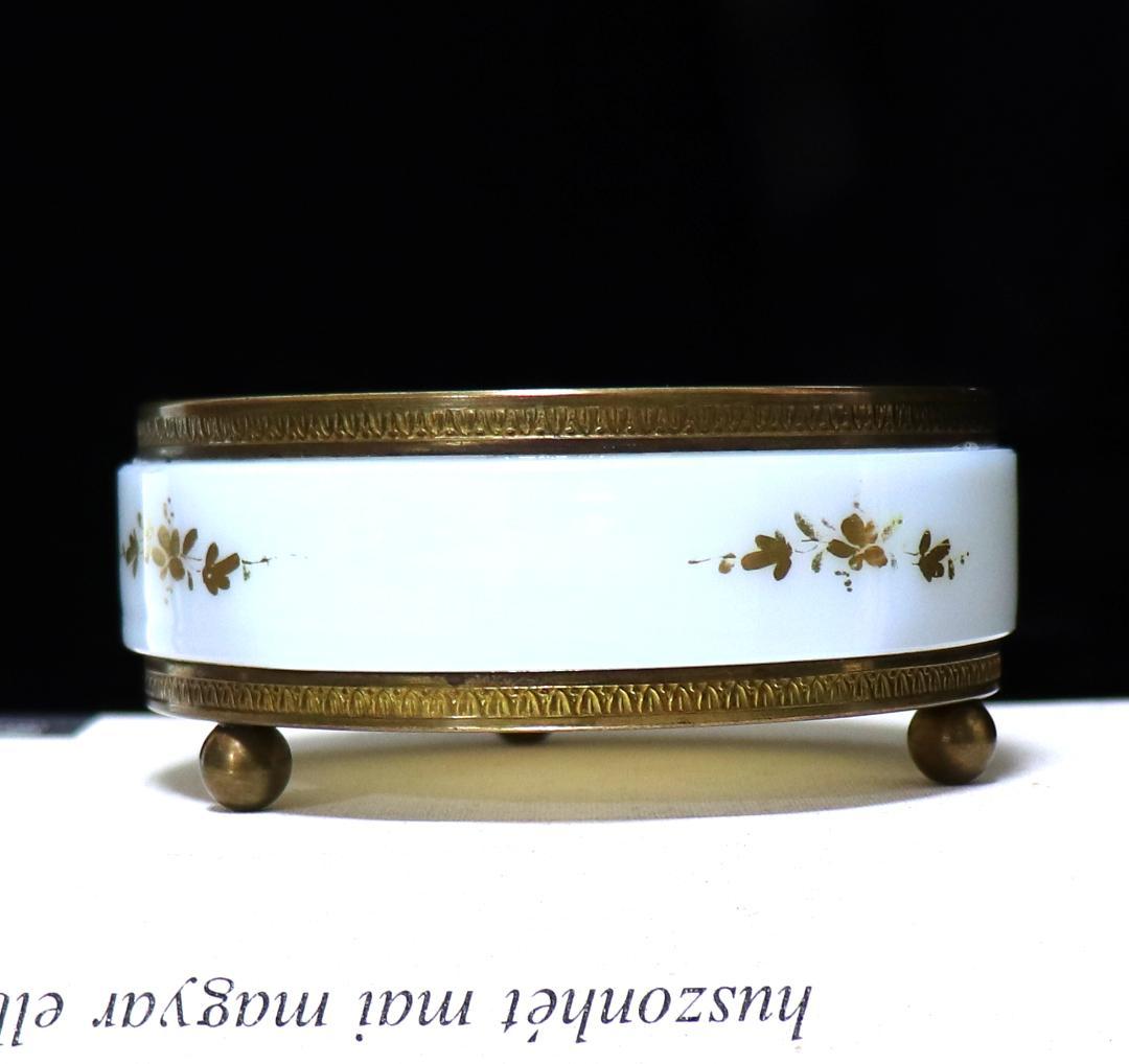 オールド・バカラ エナメル彩金彩薔薇文ブロンズ装飾オパーリンクリスタル製灰皿