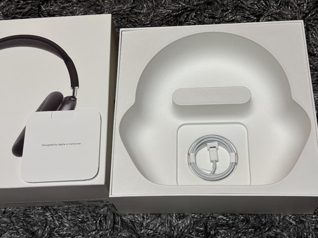 AirPods Max スペースグレー 美品 + おまけケース付き