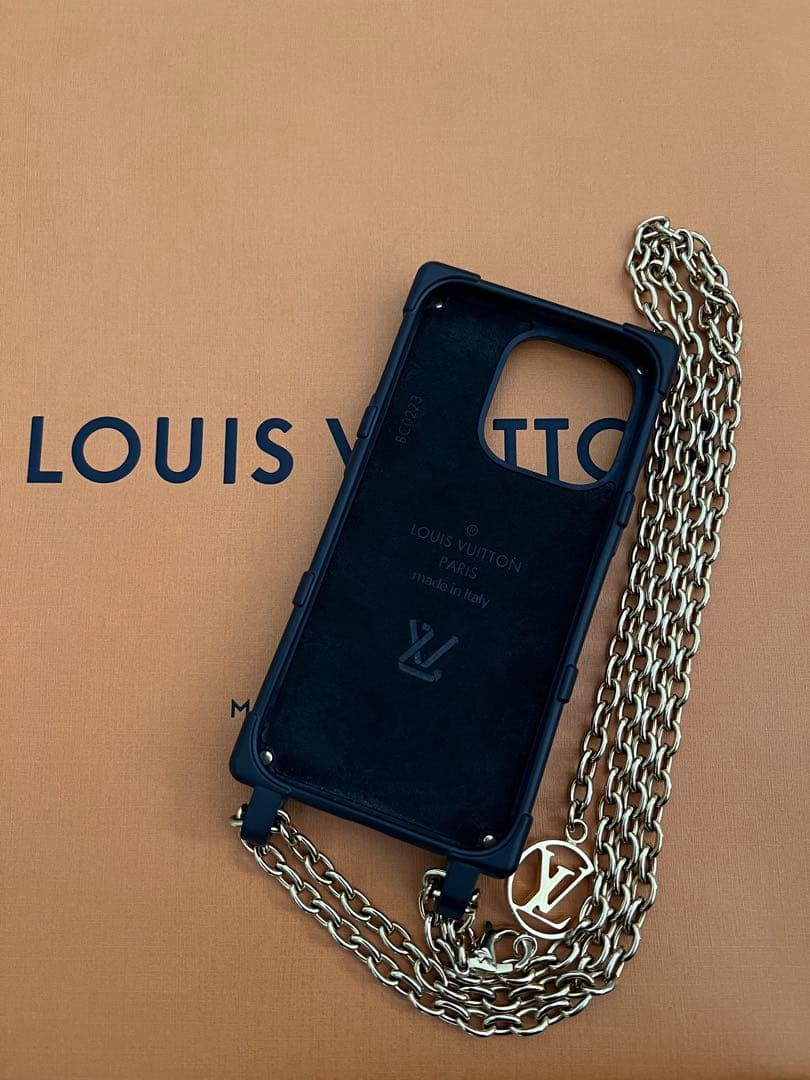 VUITTON ヴィトン iPhoneケース 14Pro