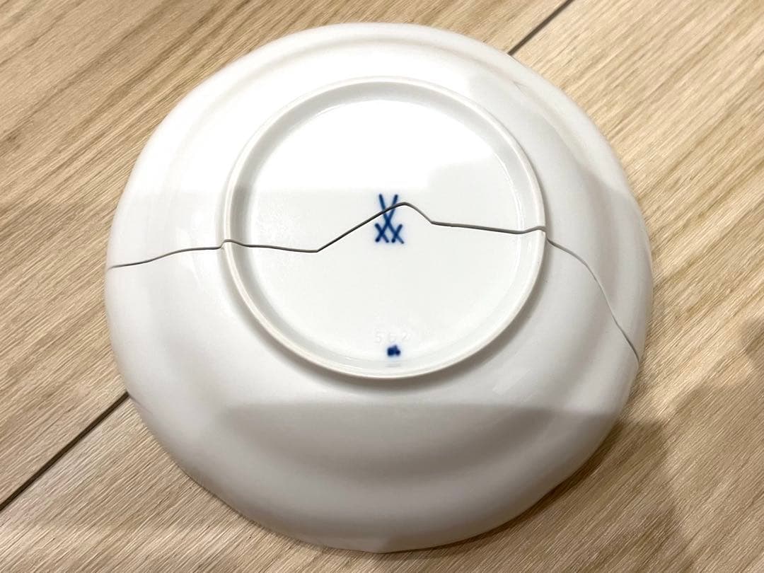 マイセン ブルーオニオンのお皿 割れあり