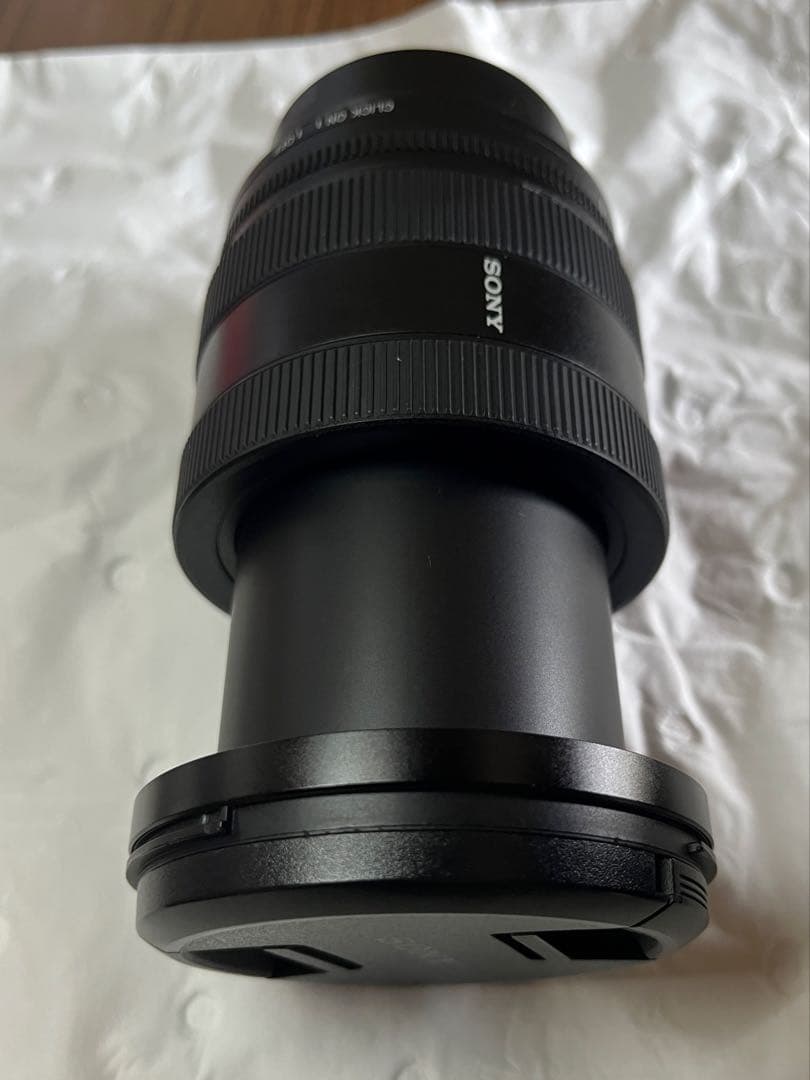 SONY α7cii／ FE 20-70mm F4 G +SDカード+おまけ