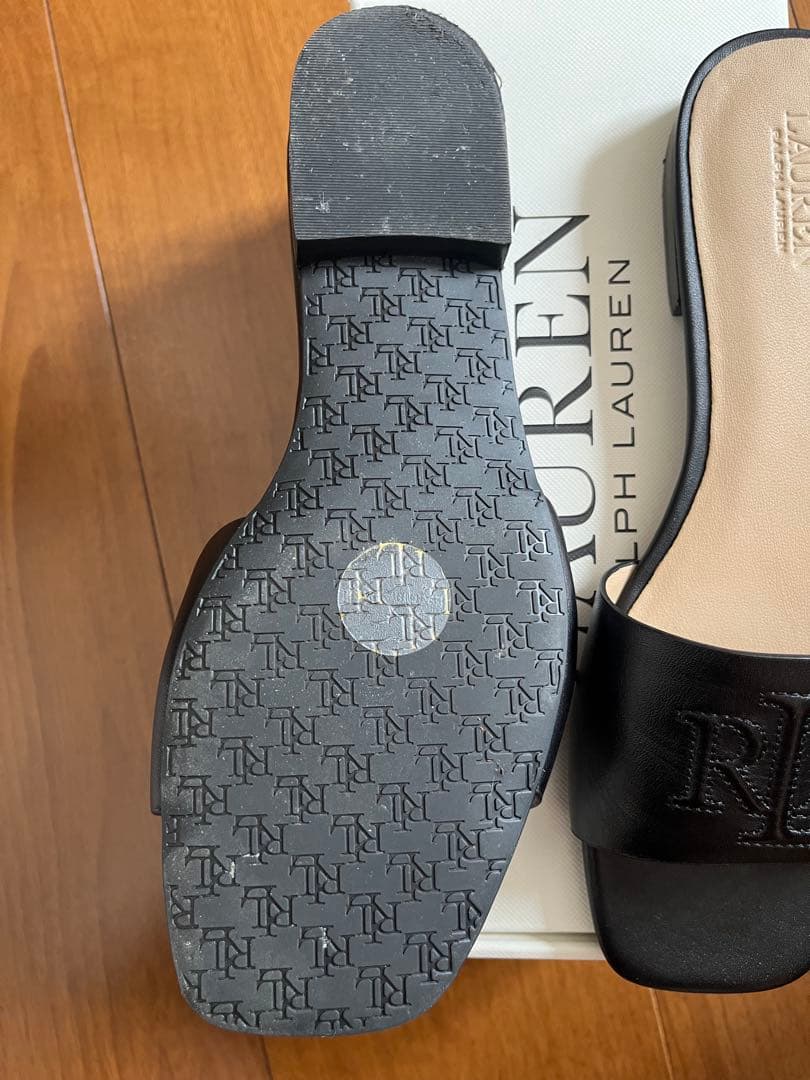 ＜LAUREN RALPH LAUREN＞ロゴ スライダー サンダル/ブラック