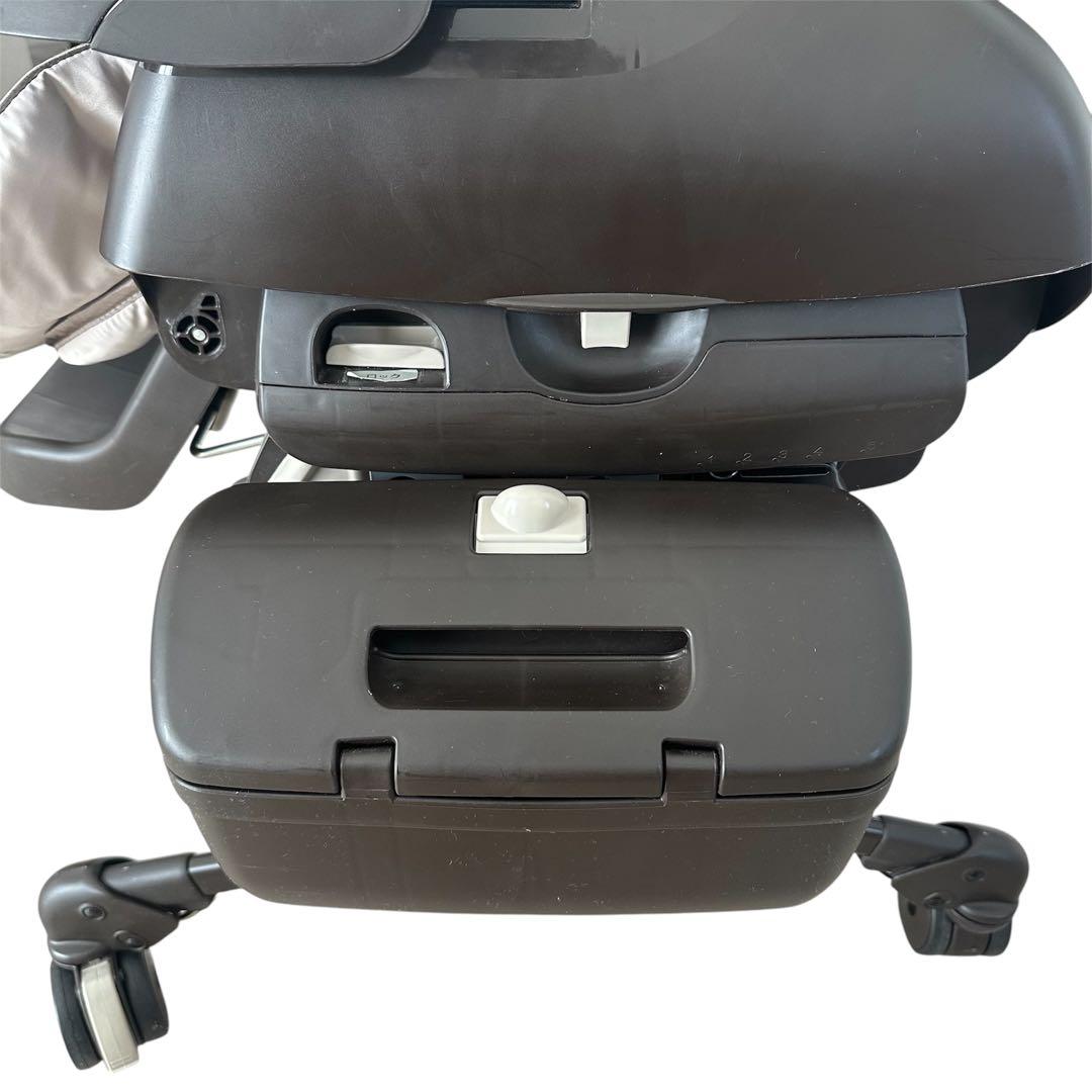 【清掃済】Combi WHITE LABEL ネムリラAT