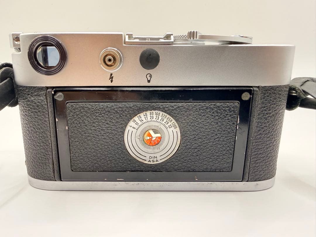 フィルムカメラ Leica M3 + Minolta M-Rokkor 40mm f/2