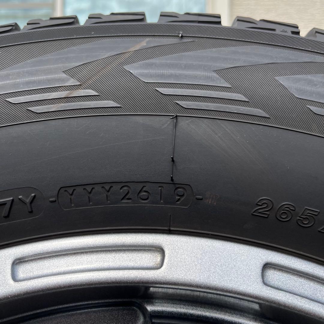 265/65R17スタッドレス　ホイールタイヤセット　プラド等に