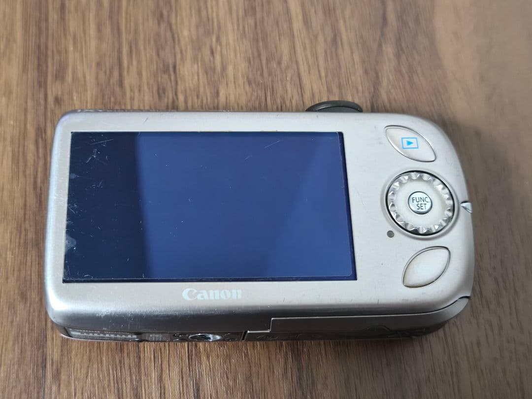 デジタルカメラ キャノン Canon IXY 510IS ピンク