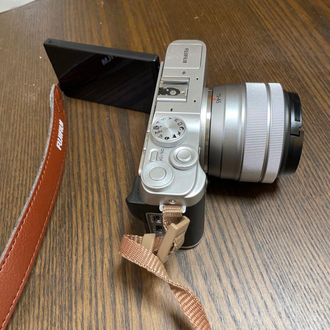 【クルティ】 Fujifilm X-A7 ミラーレスカメラ 5-45mm